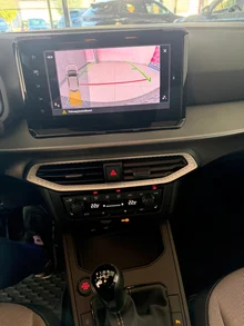 Thumbnail-Foto von Fahrzeug