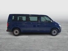 VW Transporter Kombi LR TDI in 95 Deep Ocean