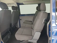 VW Transporter Kombi LR TDI in 95 Deep Ocean