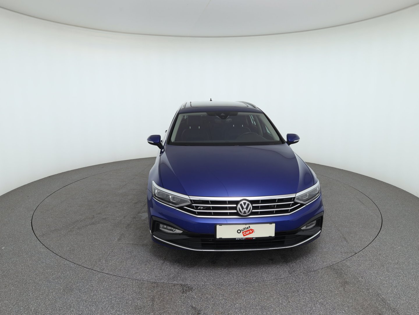 VW Passat Variant Elegance TDI SCR DSG | Bild 2 von 35
