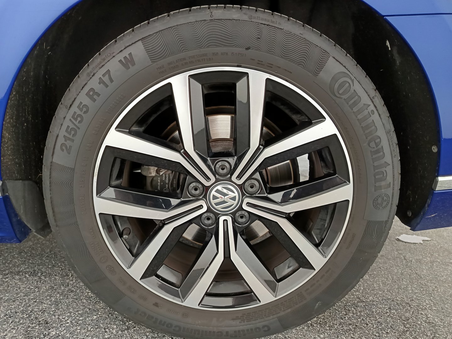VW Passat Variant Elegance TDI SCR DSG | Bild 9 von 35