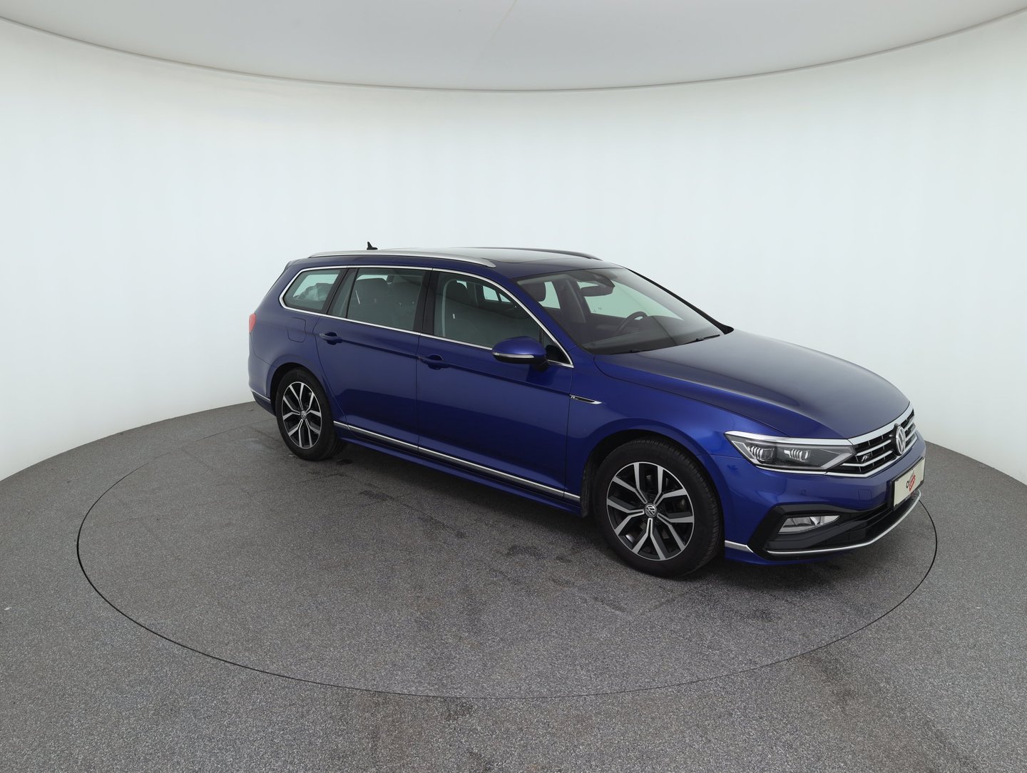 VW Passat Variant Elegance TDI SCR DSG | Bild 3 von 35