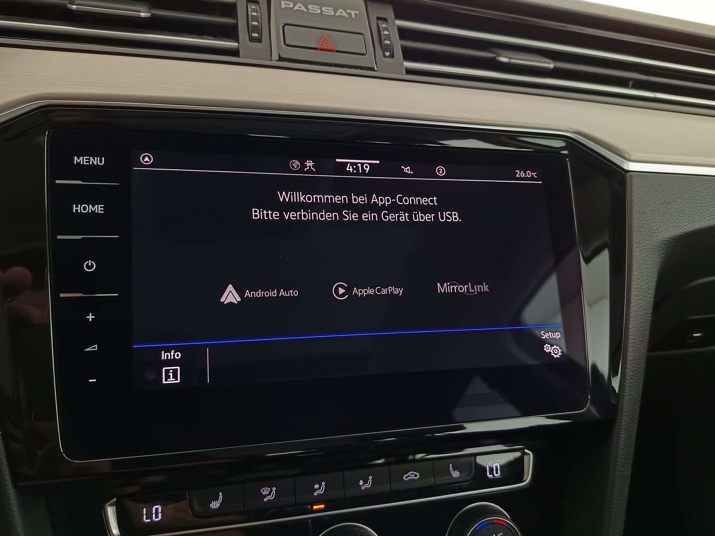 VW Passat Variant Elegance TDI SCR DSG | Bild 21 von 35