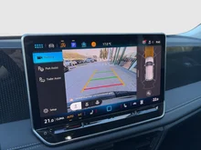 VW Tiguan Friends eTSI DSG in Deep Black Perleffekt