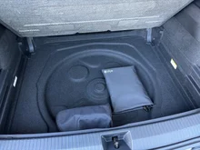 VW Tiguan Friends eTSI DSG in Deep Black Perleffekt