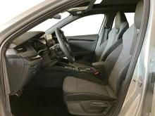 Škoda Octavia Combi Sportline TDI DSG in Brillant-Silber Metallic