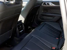 BMW i4 Gran Coupe xDrive M50 80,7kWh in dunkelgrün- metallic