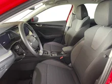 Škoda Octavia Combi Selection TDI in Velvet-Rot Metallic
