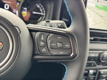 Jeep Wrangler / Wrangler Unlimited Plug-In Hybrid Rubicon 4xe in mittelblau - metallic-perleffekt