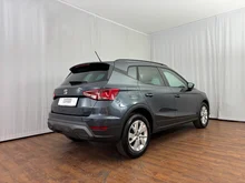 SEAT Arona Reference Edition 1.0 TSI in Magnet-Grau Metallic