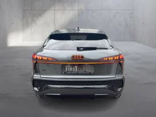 Audi Q3 Sportback e-hybrid 200 kW in Daytonagrau Perleffekt