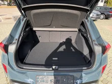 CUPRA Terramar 1.5 e-TSI 150 PS DSG in Fjord-Blau