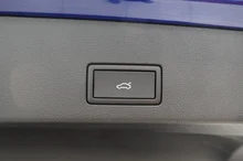 VW Golf Variant Sport mHeV DSG in Lapiz Blue Metallic