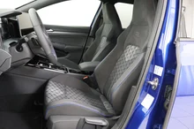 VW Golf Variant Sport mHeV DSG in Lapiz Blue Metallic