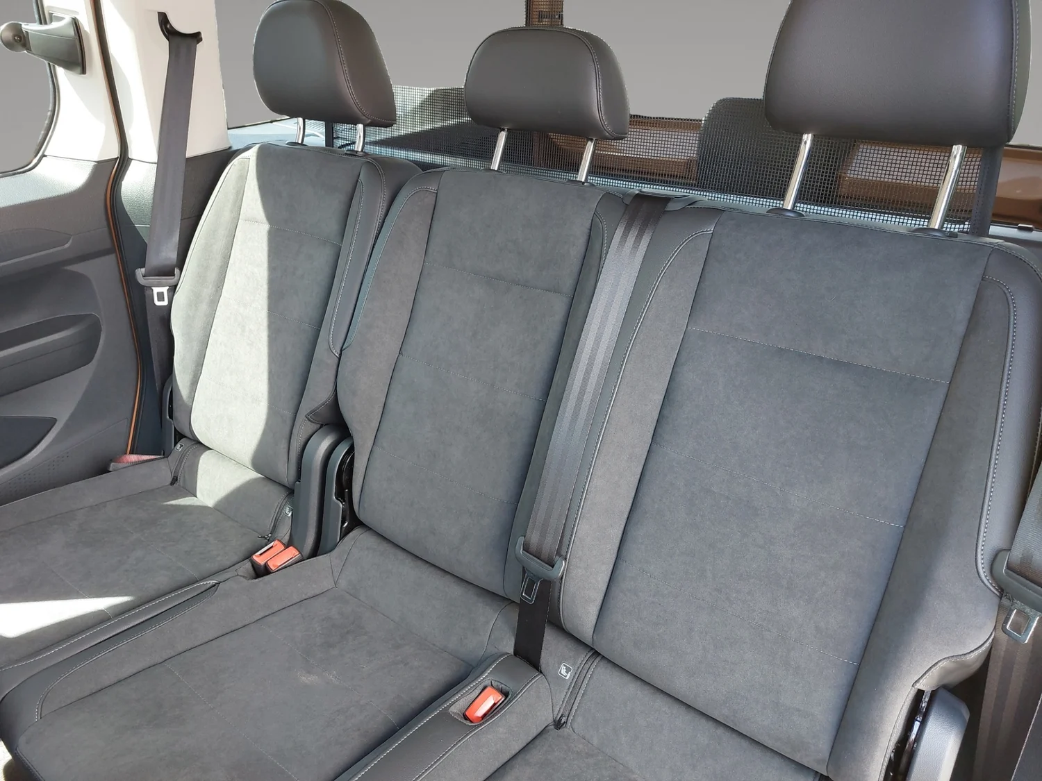 Bild eines VW Caddy Edition eHybrid 110 kW
