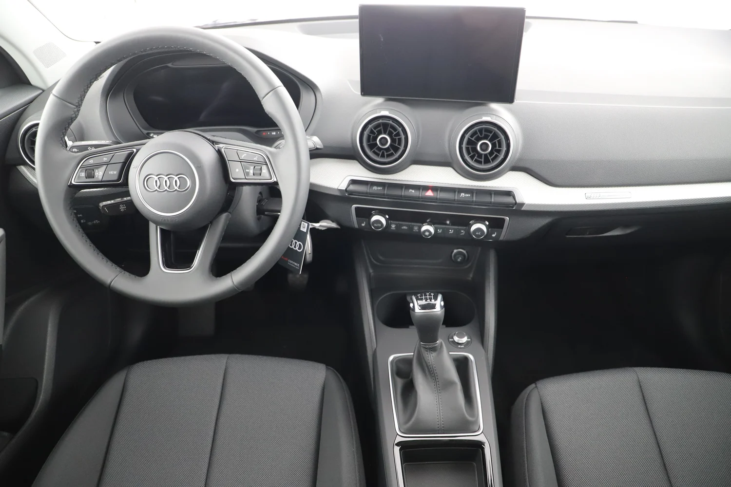 Bild eines Q2 30 TFSI admired
