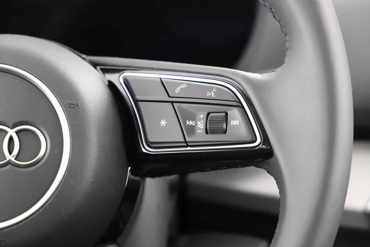 Bild eines Q2 30 TFSI admired