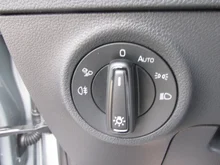 Škoda Karoq Sportline TSI DSG ACT in Smokey Diamond-Silber Metallic