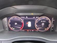 Škoda Karoq Sportline TSI DSG ACT in Smokey Diamond-Silber Metallic