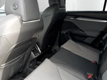 Škoda Enyaq 80x in Black-Magic Perleffekt