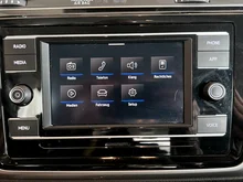 VW Touran TDI DSG in Reflexsilber Metallic