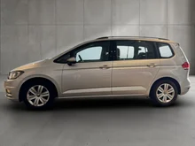 VW Touran TDI DSG in Reflexsilber Metallic