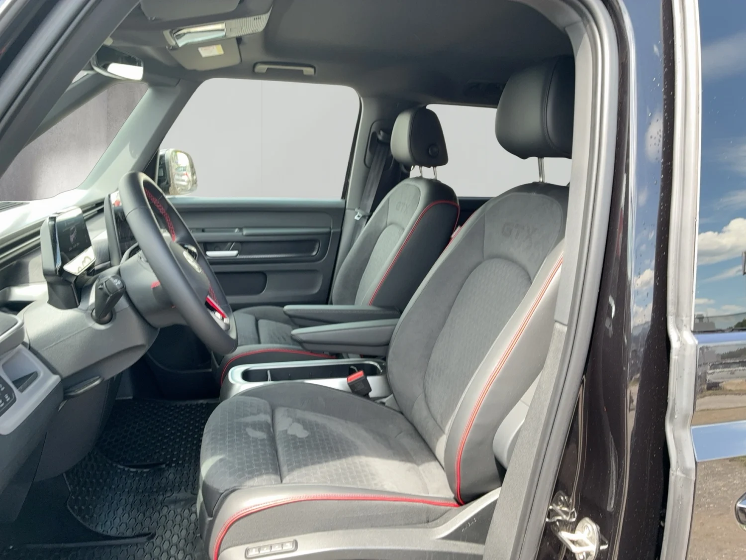 Bild eines VW ID. Buzz GTX LR 4MOTION 250 kW