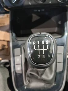 Škoda Fabia Essence in Energy-Blau