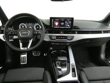 Audi A4 Avant 40 TDI S line in 0E Mythosschwarz Metallic