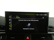 Audi A4 Avant 40 TDI S line in 0E Mythosschwarz Metallic