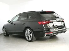 Audi A4 Avant 40 TDI S line in 0E Mythosschwarz Metallic