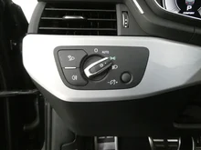 Audi A4 Avant 40 TDI S line in 0E Mythosschwarz Metallic