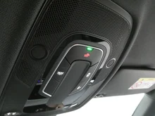 Audi A4 Avant 40 TDI S line in 0E Mythosschwarz Metallic