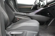 CUPRA Tavascan 210kW/286PS in Urano-Grau