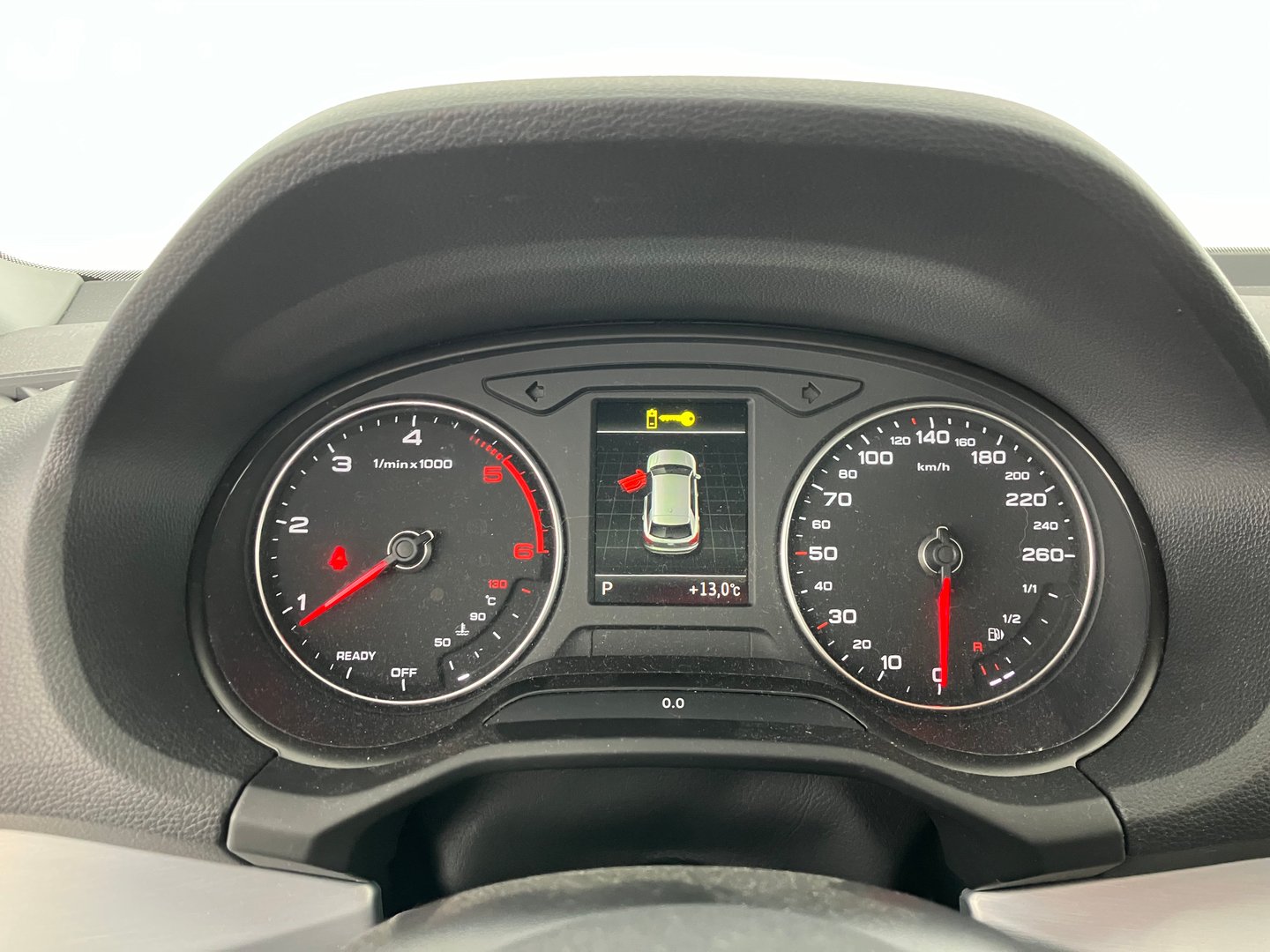 Audi Q2 35 TDI Sport | Bild 7 von 18