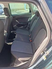 SEAT Arona Reference Edition 1.0 TSI in Magnet-Grau Metallic