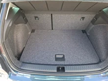 SEAT Arona Reference Edition 1.0 TSI in Magnet-Grau Metallic