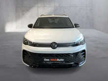 VW Tiguan Sport eTSI DSG in Oryxweiß Perlmutteffekt