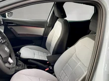 SEAT Arona FR 1.0 TSI in Oniric-Grau Dach Nacht-Schwarz