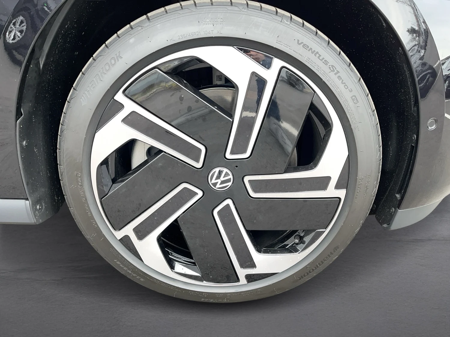 Bild eines VW ID. Buzz GTX LR 4MOTION 250 kW