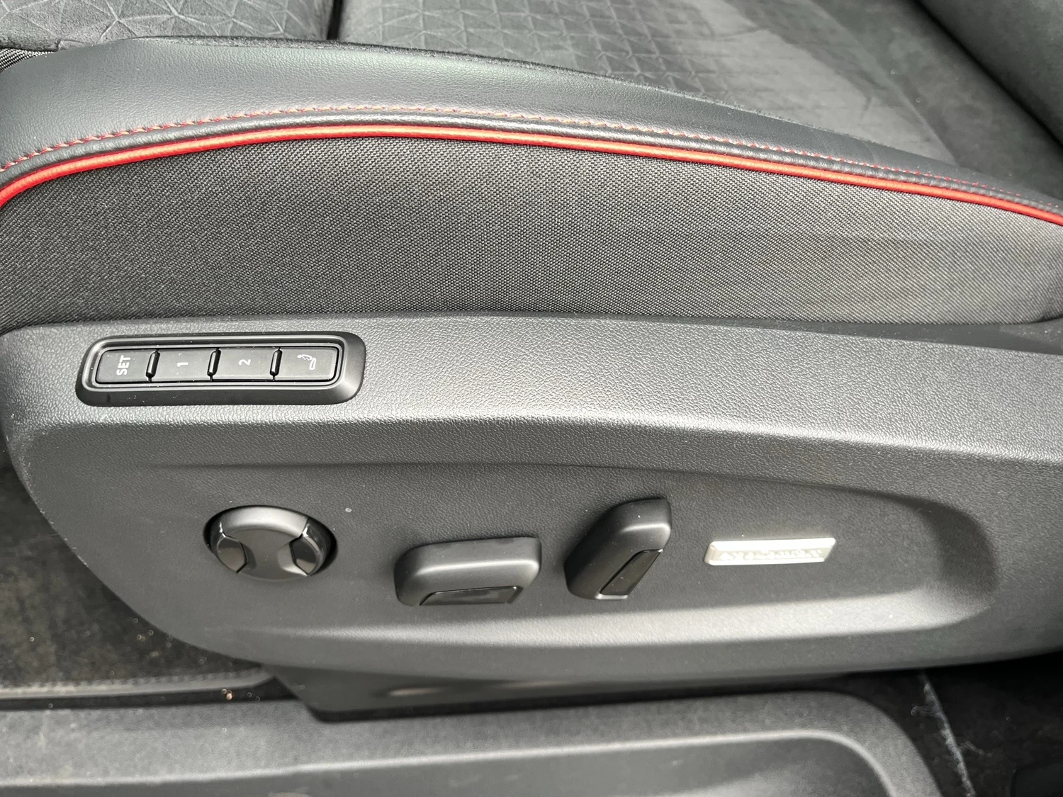 Bild eines VW ID. Buzz GTX LR 4MOTION 250 kW