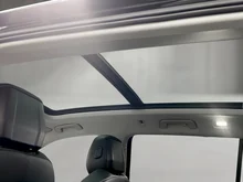 VW Passat Variant Business eHybrid 150kW in Grenadillschwarz Metallic
