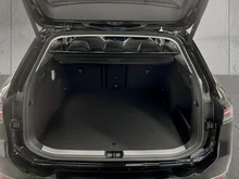 VW Passat Variant Business eHybrid 150kW in Grenadillschwarz Metallic