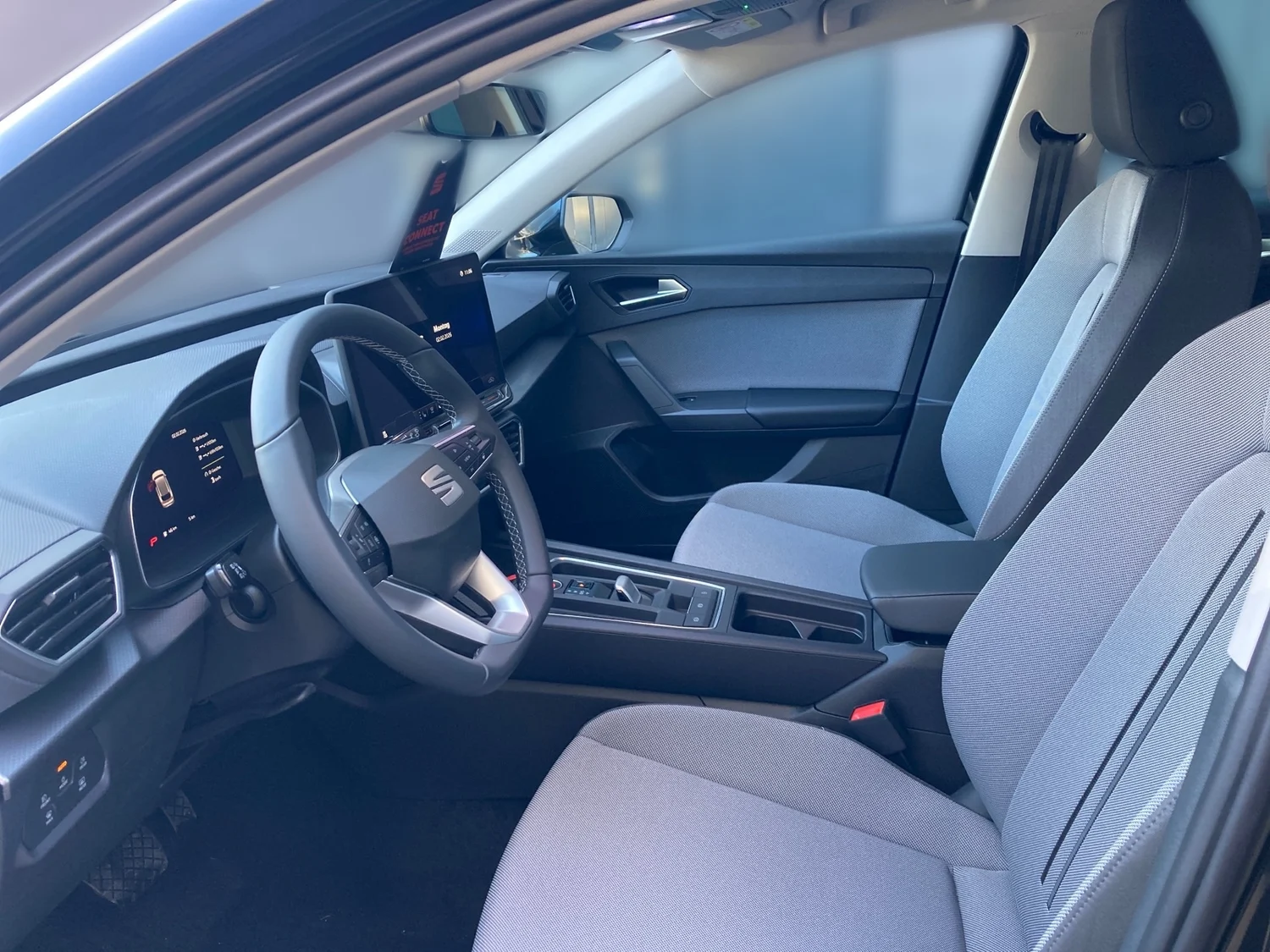 Bild eines SEAT Leon SP Kombi Style e-HYBRID 150/204 DSG