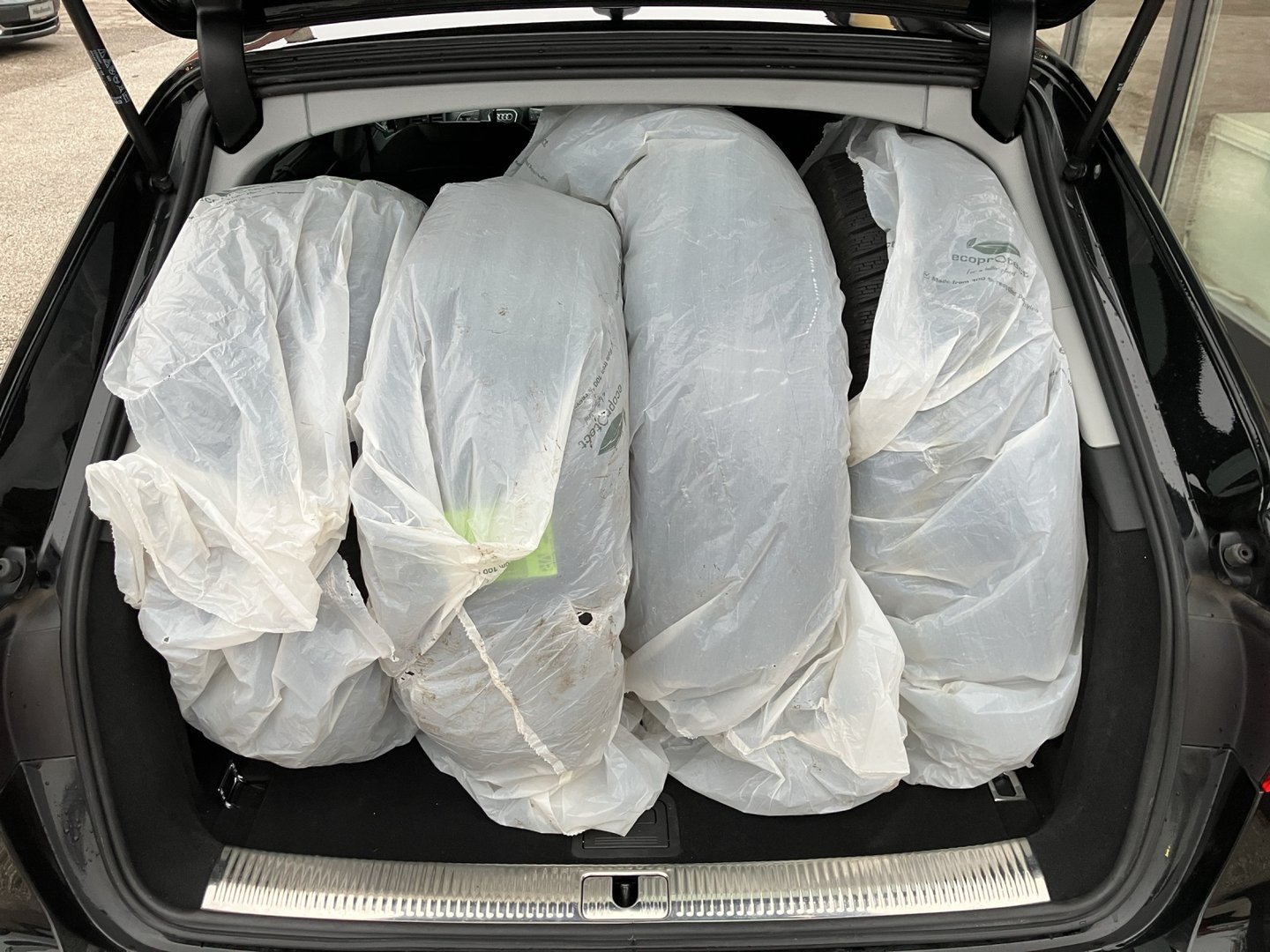 Audi A4 Avant 35 TDI | Bild 17 von 17