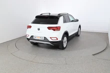 VW T-Roc Life TSI DSG in Pure White Dach Black Uni
