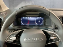 Škoda Karoq Selection TSI DSG ACT in Black-Magic Perleffekt