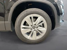 Škoda Karoq Selection TSI DSG ACT in Black-Magic Perleffekt