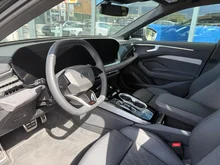 Audi A6 Avant quattro TDI 150 kW in Mythosschwarz Metallic