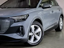 Audi Q4 e-tron 45 e-tron basis quattro in mittelgrau - normal